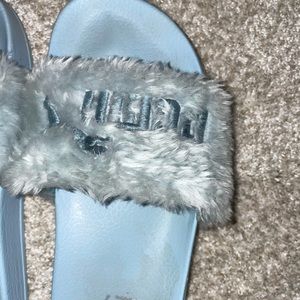 Puma Fenty By Rihanna Fur Slides Cool Blue COMFY Size 11 Women’s FREE SHIPPING